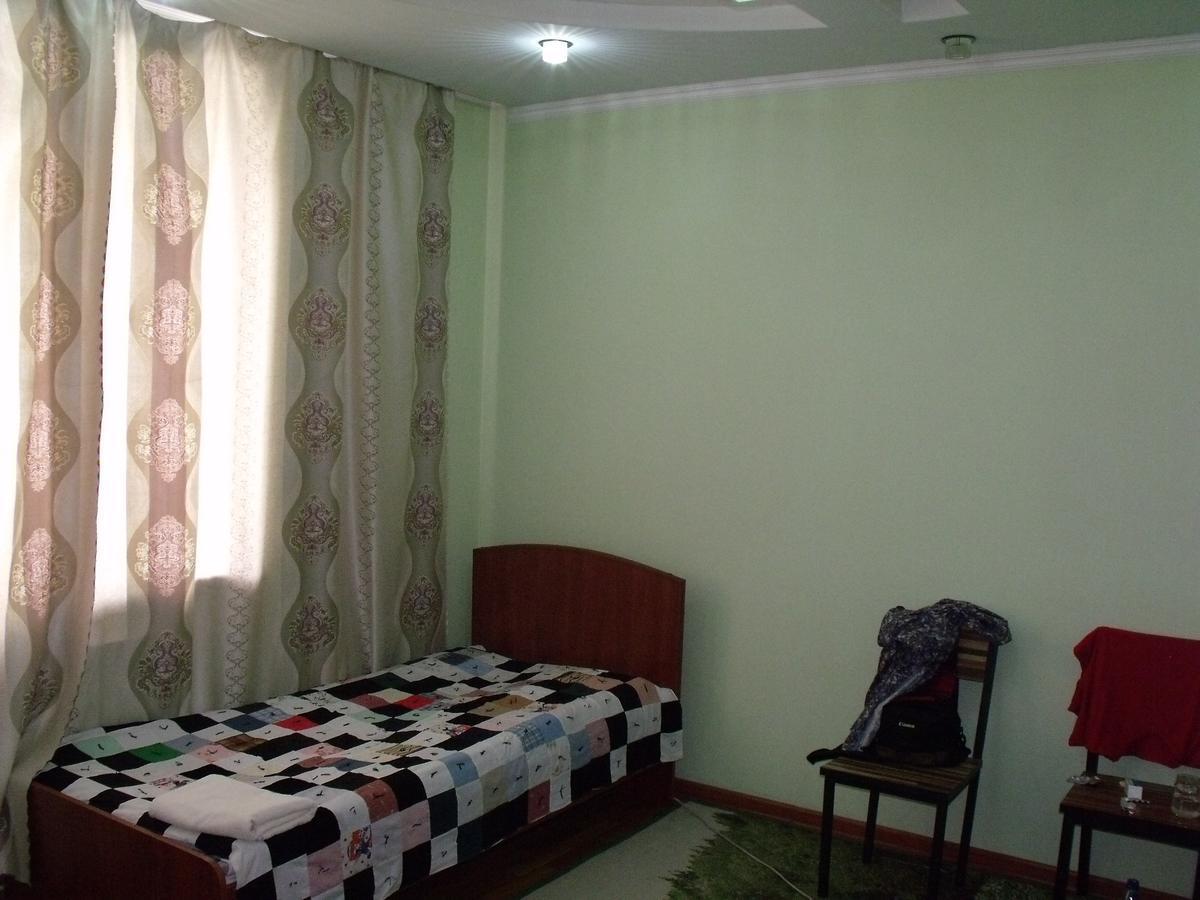 Hostel Visit Osh Ngoại thất bức ảnh